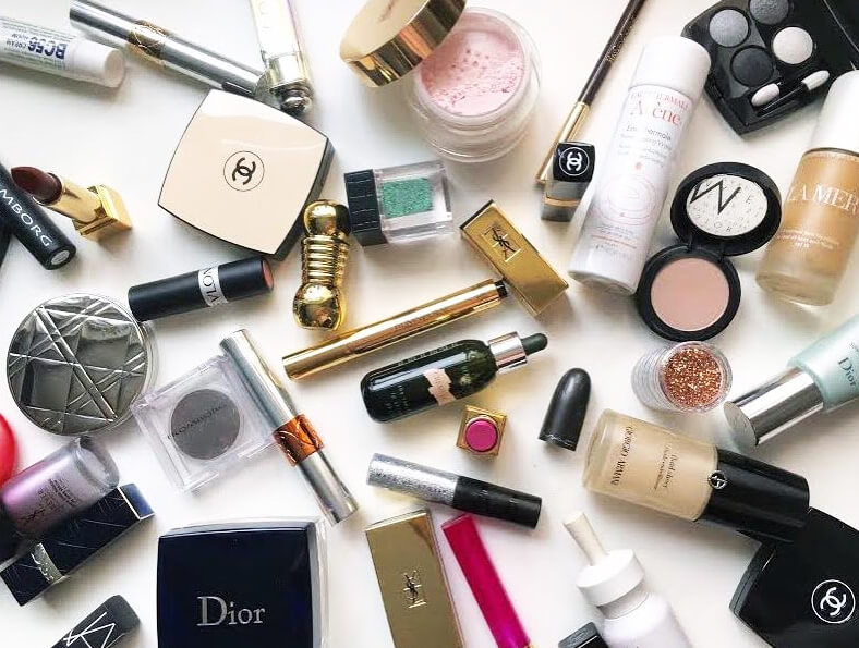 springcleaning-makeup